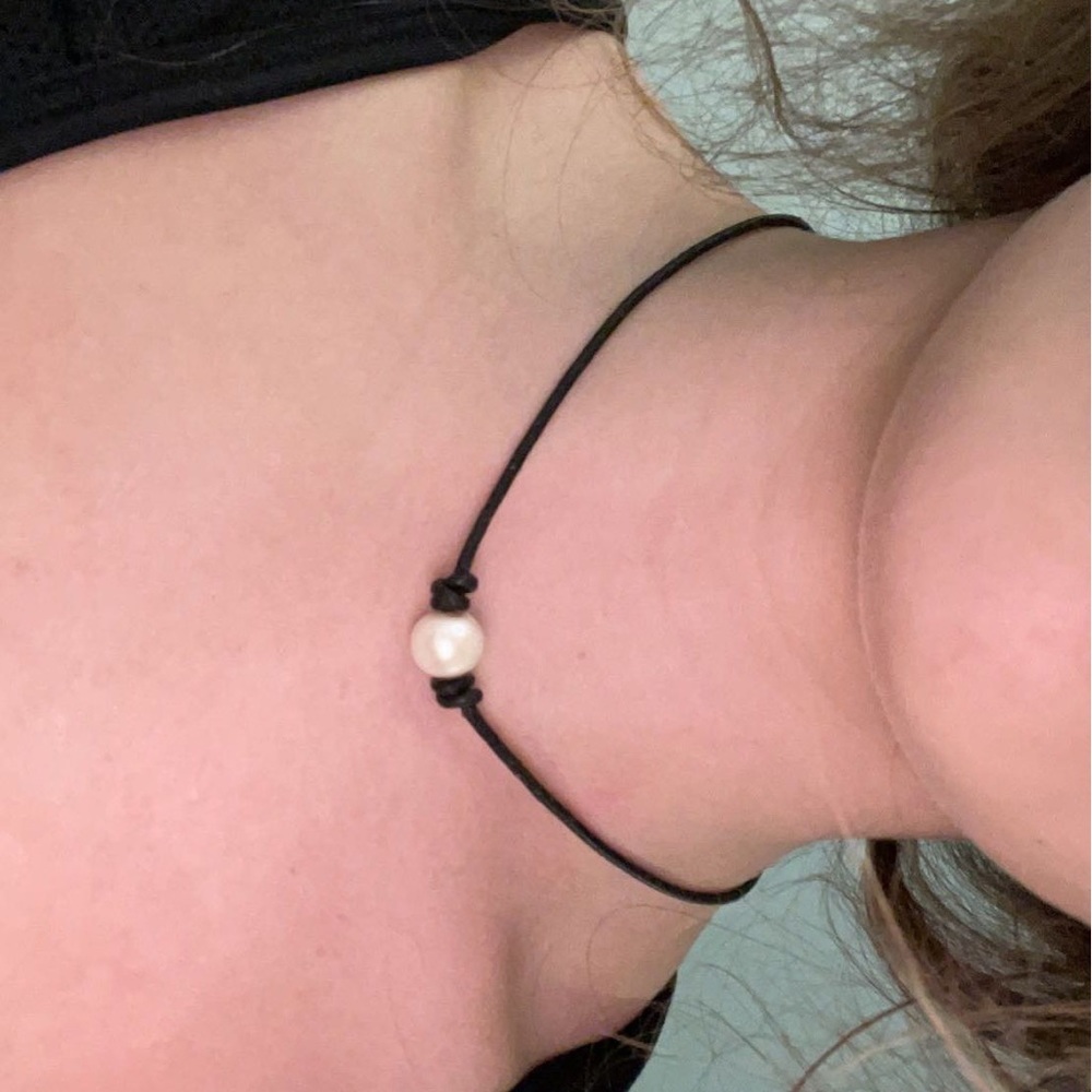 pearl necklace